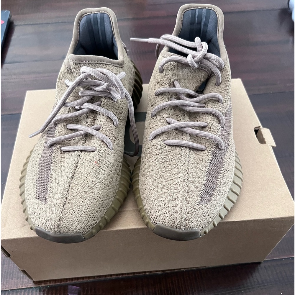 Yeezy boost 350 - earth size 5.5